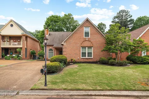 723 Fairway Trl, Hernando, MS 38632