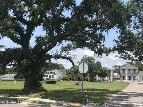 lot5 W Beach Blvd, Gulfport, MS 39501