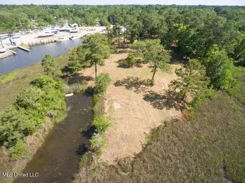 0 Irondale St, Gautier, MS 39553