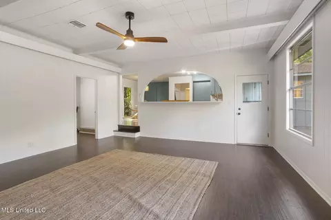 5457 Suffolk Dr, Jackson, MS 39211 photo 13