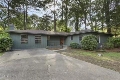 5457 Suffolk Dr, Jackson, MS 39211 photo 2