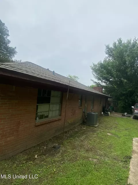 Other - 351 E Academy St, Canton, MS 39046 photo 1 of 5