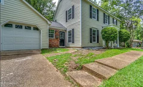 767 Sherwood Dr, Jackson, MS 39216