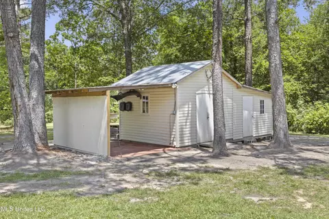 Exterior - 34 Cobb Rd, Wiggins, MS 39577 photo 6 of 6