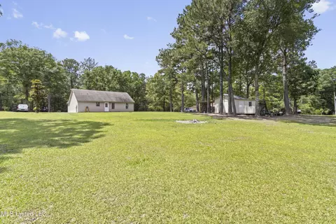 Exterior - 34 Cobb Rd, Wiggins, MS 39577 photo 3 of 6