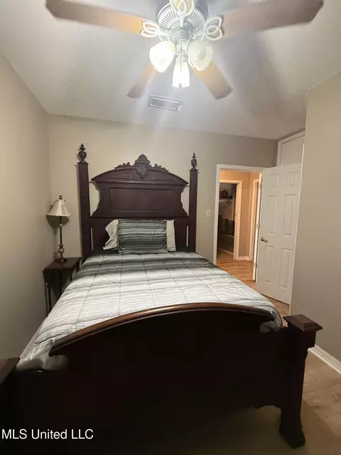 518 Main St, Natchez, MS 39120 photo 7