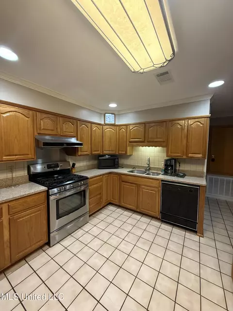 518 Main St, Natchez, MS 39120 photo 29