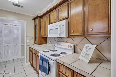 121 Summit Dr, Madison, MS 39110 photo 9