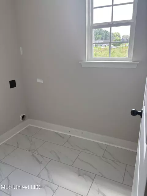 Other - 966 Buttermilk Dr, Nesbit, MS 38651 photo 1 of 1