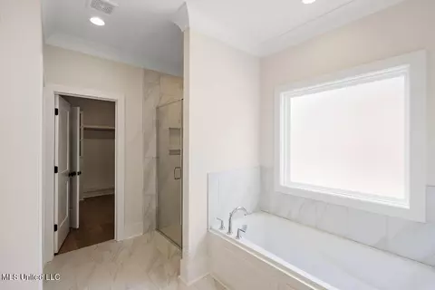 Bath - 488 Aurora Cir, Canton, MS 39046 photo 2 of 4