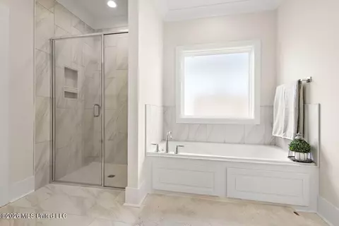 Bath - 488 Aurora Cir, Canton, MS 39046 photo 4 of 4