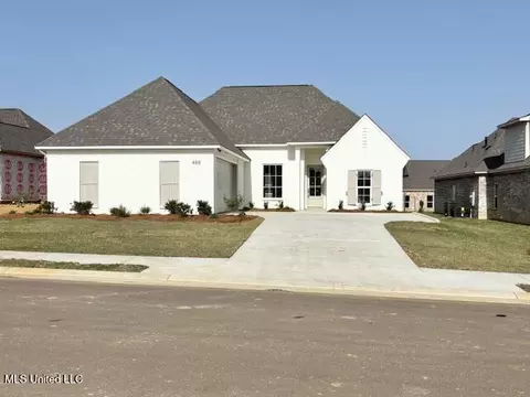 488 Aurora Cir, Canton, MS 39046