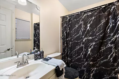 Bath - 303 Riser St, Byram, MS 39272 photo 1 of 1