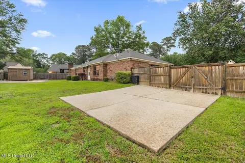 Exterior - 303 Riser St, Byram, MS 39272 photo 8 of 9