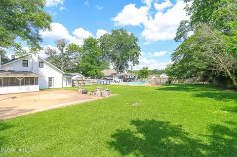 Exterior - 113 Cunningham St, Terry, MS 39170 photo 4 of 17