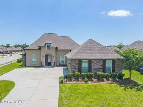3936 David Ln, Biloxi, MS 39532