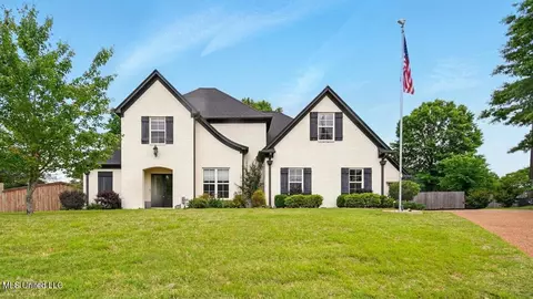 762 Madison Cir, Hernando, MS 38632