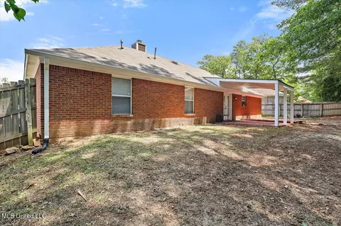 Exterior - 128 Chestnut Dr, Brandon, MS 39047 photo 7 of 7