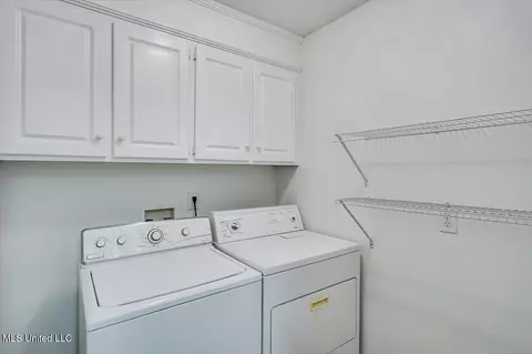 Other - 128 Chestnut Dr, Brandon, MS 39047 photo 4 of 6