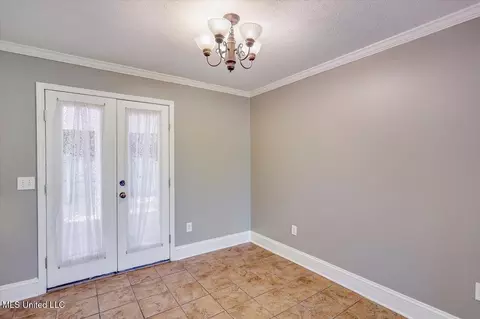 Other - 128 Chestnut Dr, Brandon, MS 39047 photo 2 of 6