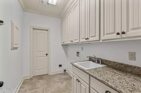 125 Rhodes Ln, Canton, MS 39046 photo 27
