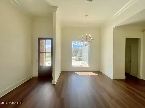 Entry Way - 452 Aurora Cir, Canton, MS 39046 photo 2 of 2