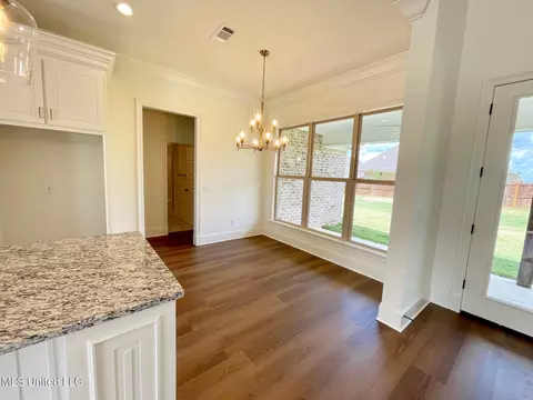 Dining - 452 Aurora Cir, Canton, MS 39046 photo 1 of 2