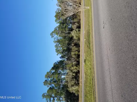 Bienville Boulevard, Ocean Springs, MS 39564