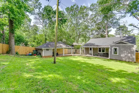 Exterior - 1808 Myrtle St, Jackson, MS 39202 photo 13 of 18