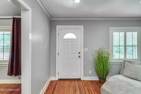 Entry Way - 1808 Myrtle St, Jackson, MS 39202 photo 1 of 3