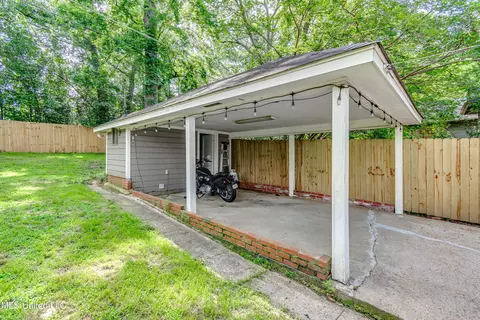 Exterior - 1808 Myrtle St, Jackson, MS 39202 photo 9 of 18