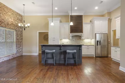 Kitchen - 219 Bellamy Ct, Flowood, MS 39232 photo 1 of 3