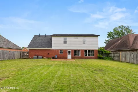 5643 Eagleston Dr, Olive Branch, MS 38654 photo 4