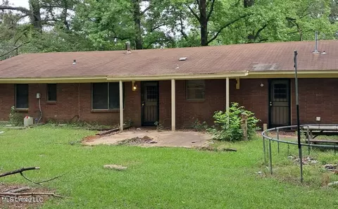 2943 Suncrest Dr, Jackson, MS 39212 photo 1