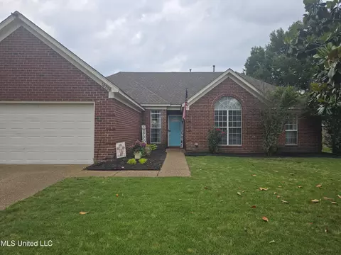 10708 Wyckford Drive Dr, Olive Branch, MS 38654