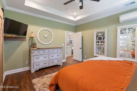 Bedroom - 901 Mill Pond Rd, Lamar, MS 38642 photo 6 of 8