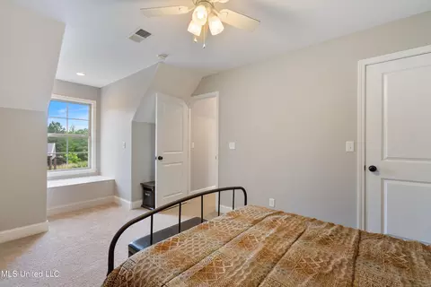 Bedroom - 901 Mill Pond Rd, Lamar, MS 38642 photo 8 of 8
