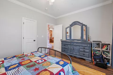 Bedroom - 901 Mill Pond Rd, Lamar, MS 38642 photo 2 of 8