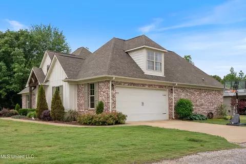 Exterior - 901 Mill Pond Rd, Lamar, MS 38642 photo 5 of 7