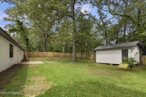 Exterior - 92 Longmeadow Rd, Brandon, MS 39042 photo 4 of 4