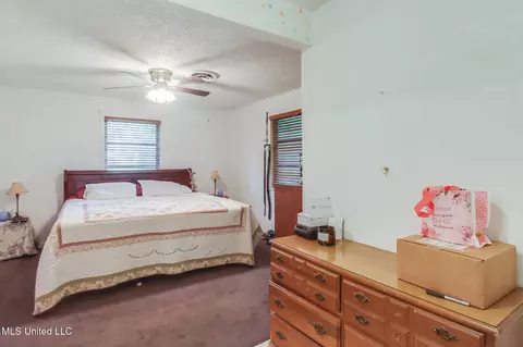 7041 Bosarge Rd, Long Beach, MS 39560 photo 12