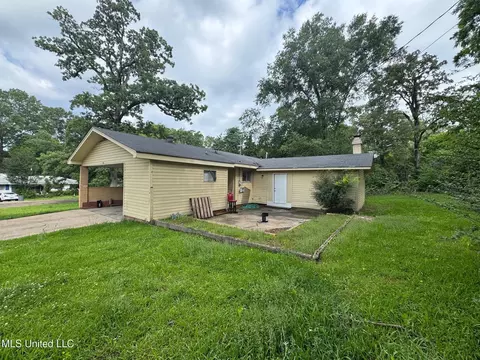 Exterior - 120 Queen Joanna Ln, Jackson, MS 39209 photo 3 of 4