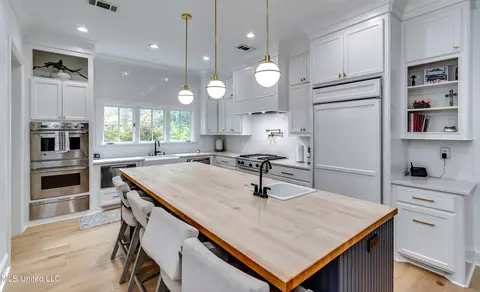 Kitchen - 107 Chadwyck Ct, Madison, MS 39110 photo 1 of 4