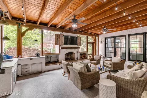 Exterior - 107 Chadwyck Ct, Madison, MS 39110 photo 11 of 14