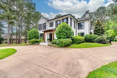 Exterior - 107 Chadwyck Ct, Madison, MS 39110 photo 3 of 14