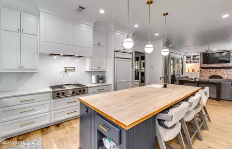 Kitchen - 107 Chadwyck Ct, Madison, MS 39110 photo 2 of 4