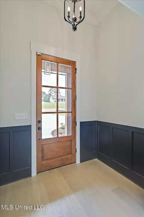 Entry Way - 184 Bronson Bnd, Flowood, MS 39232 photo 1 of 2