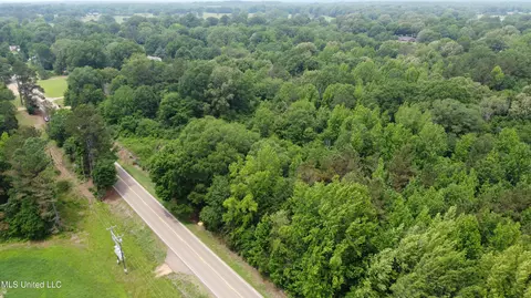 Highway 4 E, Senatobia, MS 38668 photo 3