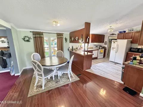 21620 Mcdowell Rd, Saucier, MS 39574 photo 6