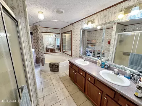 21620 Mcdowell Rd, Saucier, MS 39574 photo 16